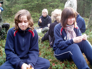 Systrarna Amanda och Anna